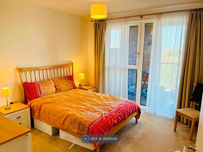 1 Bedroom Flat To Rent In Thunderer Street, London, E13