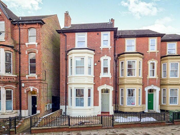 2 Bedroom Apartment To Rent In Burns Street, Arboretum, NG7