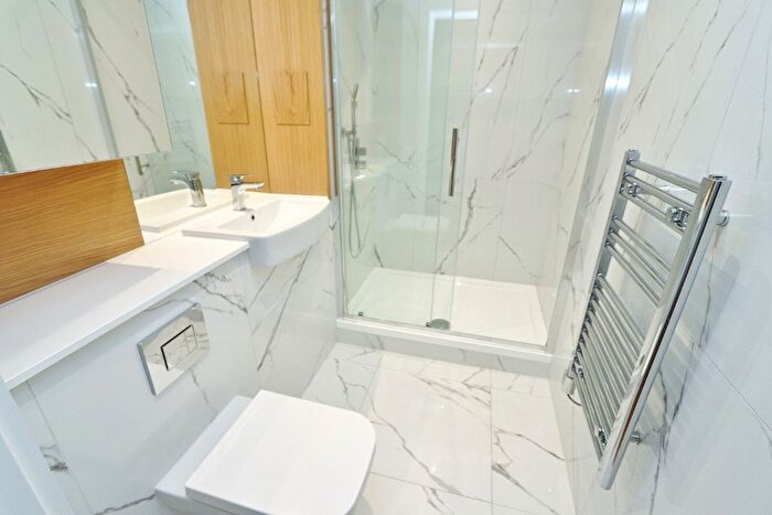 1 Bedroom Flat To Rent In London Road, Essex, RM7