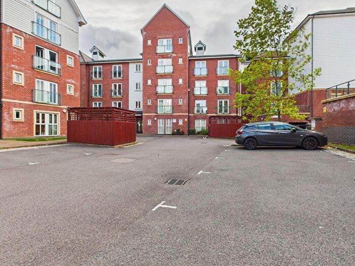 1 Bedroom Flat For Sale In Saddlery Way, Chester, CH1