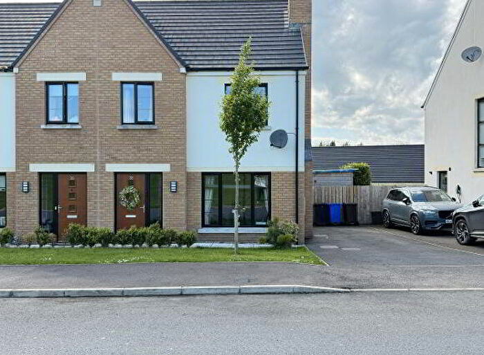 3 Bedroom Semi-Detached House For Sale In Hillcrest Green, Newry, BT35