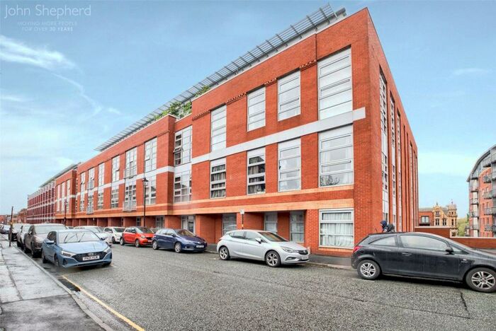 1 Bedroom Apartment To Rent In Platinum, Branston Street, Birmingham, B18