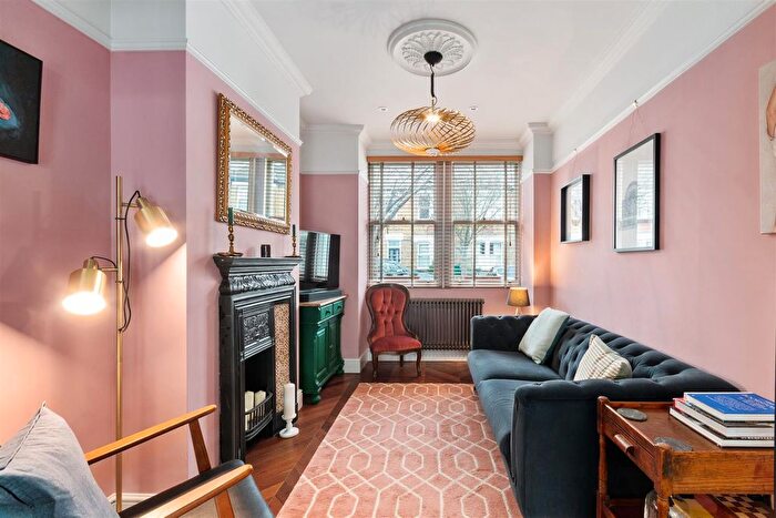 3 Bedroom Terraced House For Sale In Dupont Road, Raynes Park, SW20