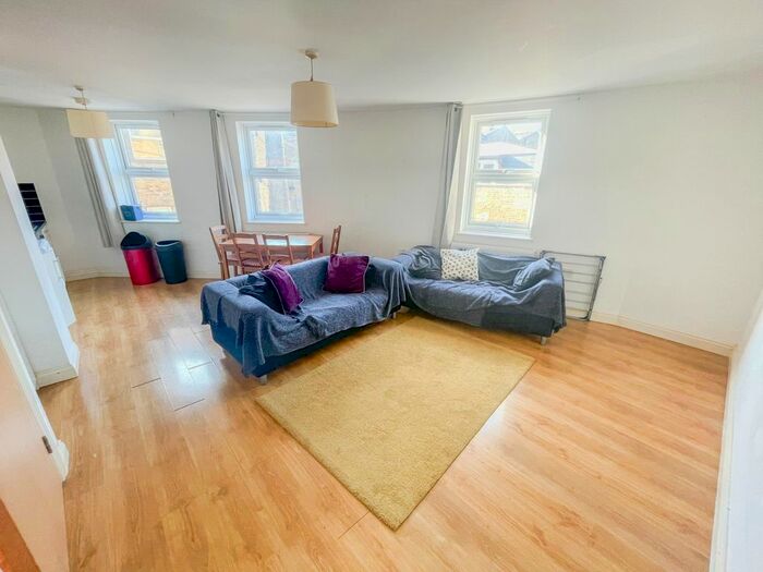2 Bedroom Flat To Rent In Coban House, Millers Terrace, Dalston, E8