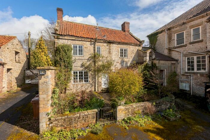 3 Bedroom Cottage For Sale In Aislaby, Pickering, YO18