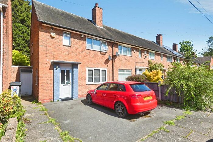 2 Bedroom Semi Detached House For Sale In Lillington Grove, Birmingham, B34