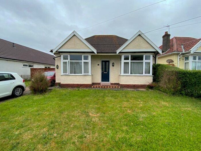 2 Bedroom Bungalow To Rent In Gloucester Road, Bristol, BS34
