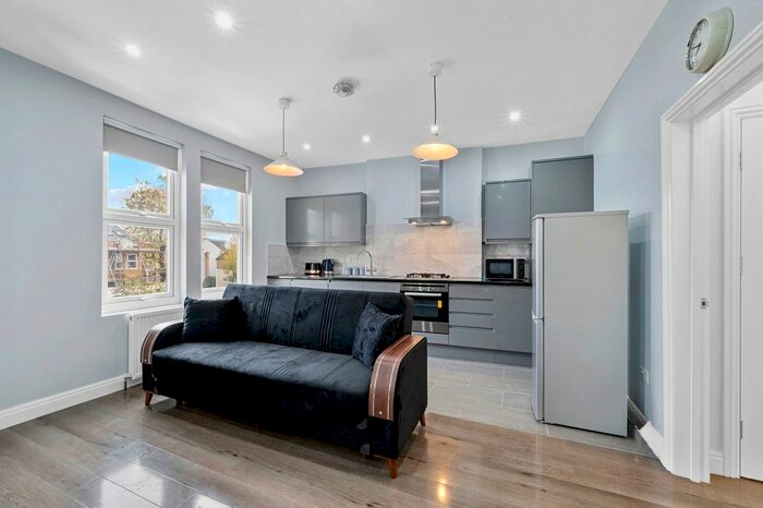 1 Bedroom Flat To Rent In Haydons Road, London, SW19