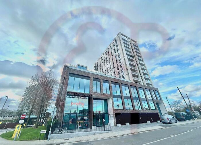 3 Bedroom Flat To Rent In Bollo Lane, Chiswick, W4