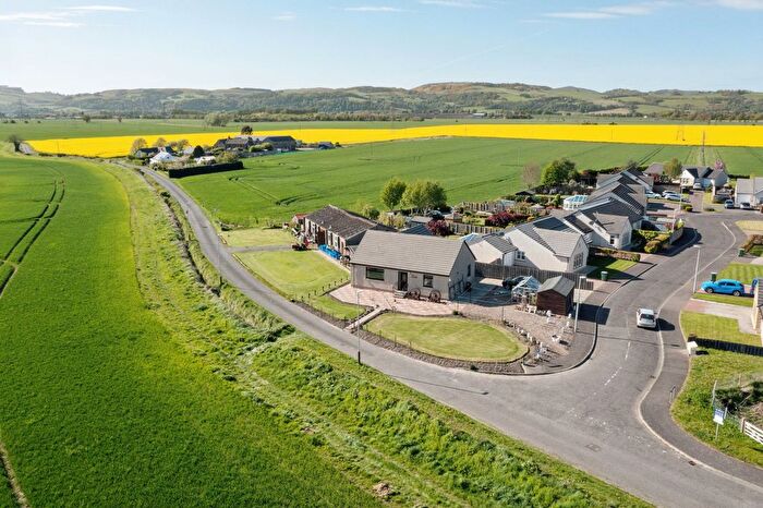 3 Bedroom Detached Bungalow For Sale In Errol, Perth, PH2