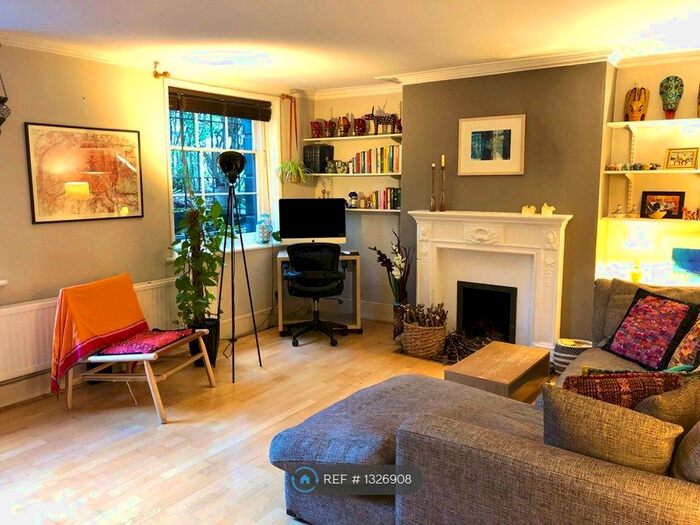 2 Bedroom Maisonette To Rent In Richmond Road, London E8