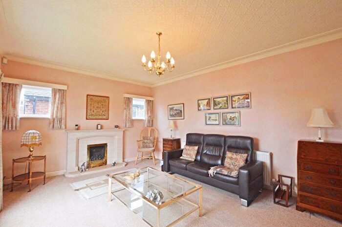 2 Bedroom Detached Bungalow For Sale In Ash Drive, Poulton-Le-Fylde, FY6