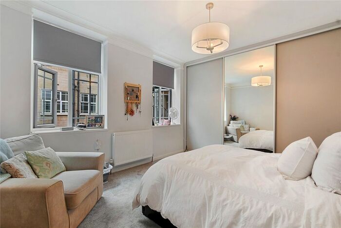 2 Bedroom Flat To Rent In Leonard Court, Edwardes Square, W8