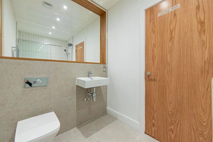 2 Bedroom Apartment To Rent In Brandling Park Mews, Jesmond, NE2