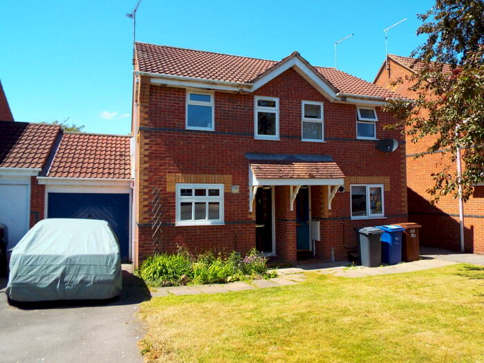 2 Bedroom House To Rent In Ashbrook Close, Uttoxeter, ST14