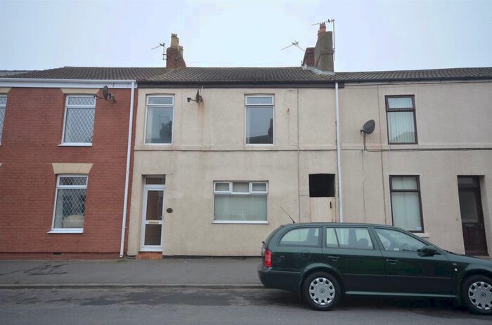 3 Bedroom Terraced House To Rent In Queen Street, Withernsea, HU19