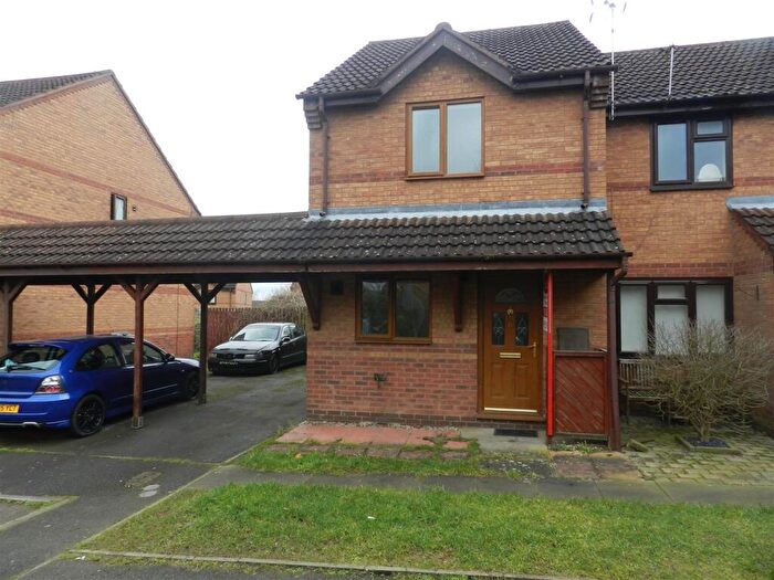 2 Bedroom House To Rent In Ashby Fields, NN11