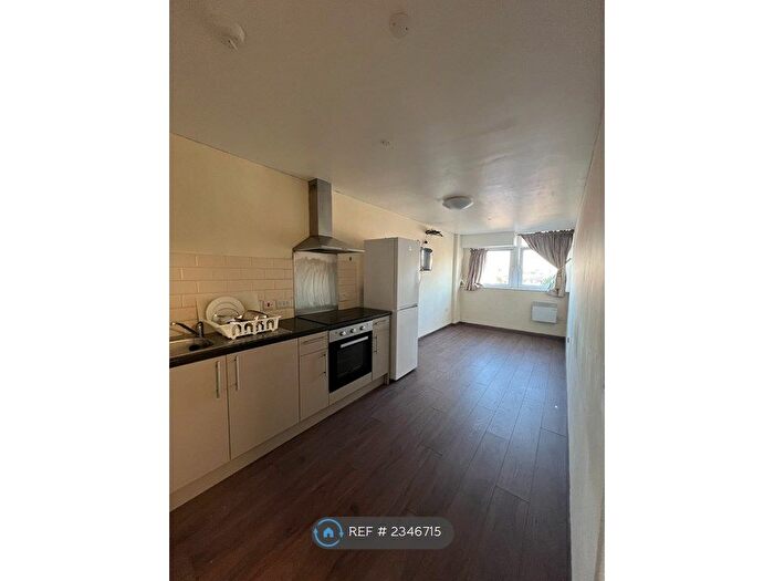 2 Bedroom Flat To Rent In Daniel House, Liverpool, L20