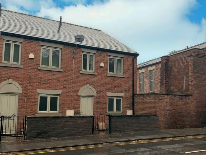 2 Bedroom End Of Terrace House To Rent In London Road; Macclesfield., SK11