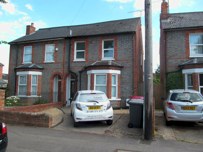 6 Bedroom Semi-Detached House To Rent In Addington Road, Reading, Berkshire, RG1