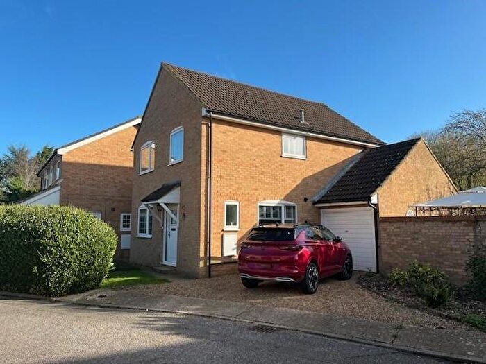 4 Bedroom Detached House For Sale In Seven Acres, New Ash Green, Longfield, DA3