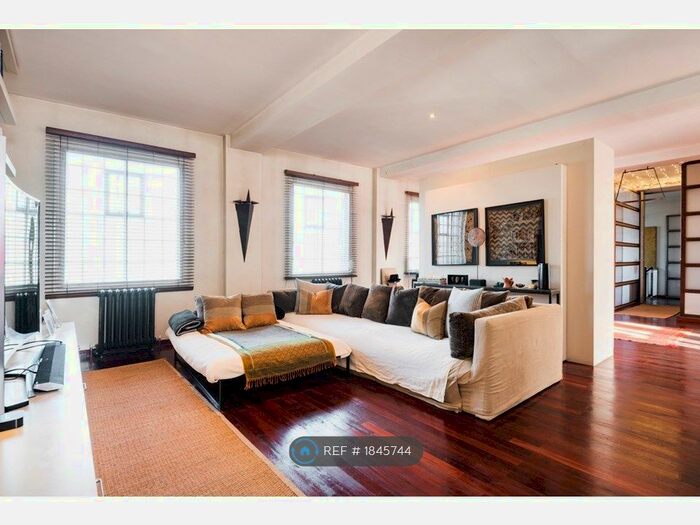 3 Bedroom Flat To Rent In Park Mews, London, W10