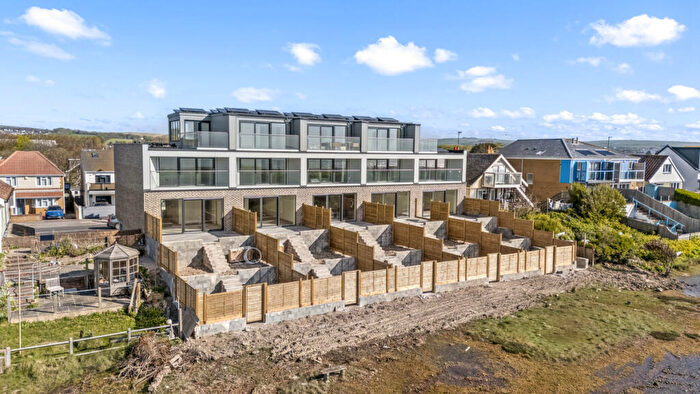 4 Bedroom Town House For Sale In Brighton Road, Lancing, BN15