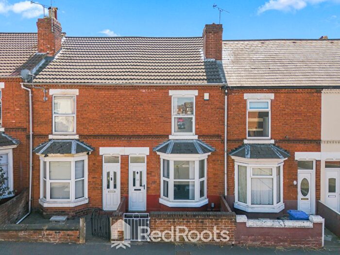 3 Bedroom Terraced House For Sale In Stanhope Road, Doncaster, South Yorkshire, DN1