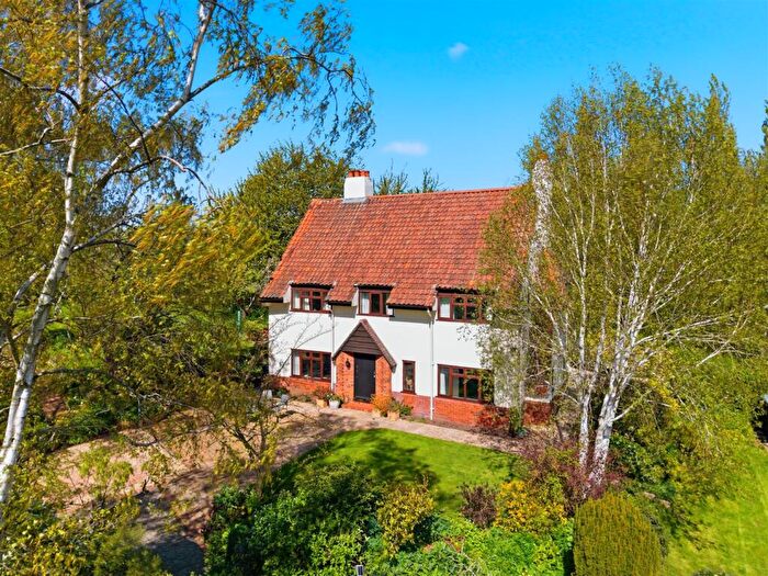 4 Bedroom Detached House For Sale In Nottingham Road, Thurgarton, NG14