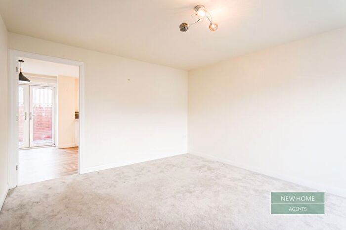 3 Bedroom End Of Terrace House For Sale In Hollyberry Road, Paignton, Torbay, TQ4