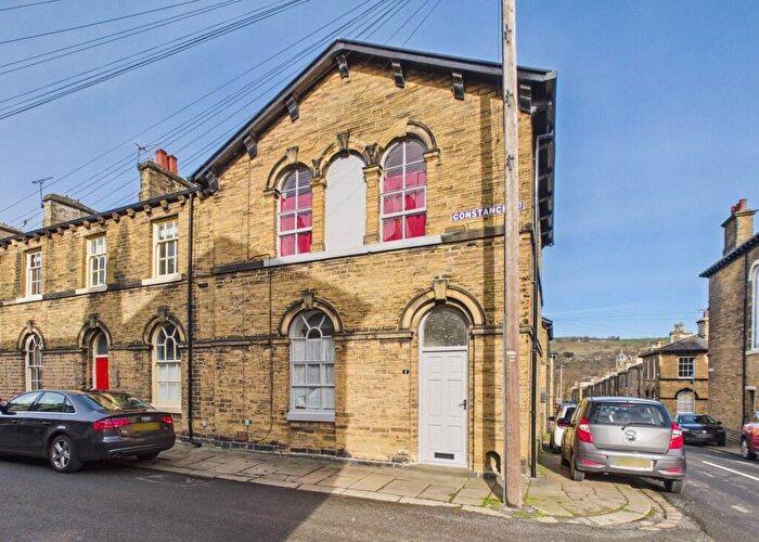 3 Bedroom End Of Terrace House For Sale In Constance Street, Shipley, BD18