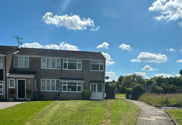 3 Bedroom End Of Terrace House To Rent In Great Balance, Brinklow, CV23