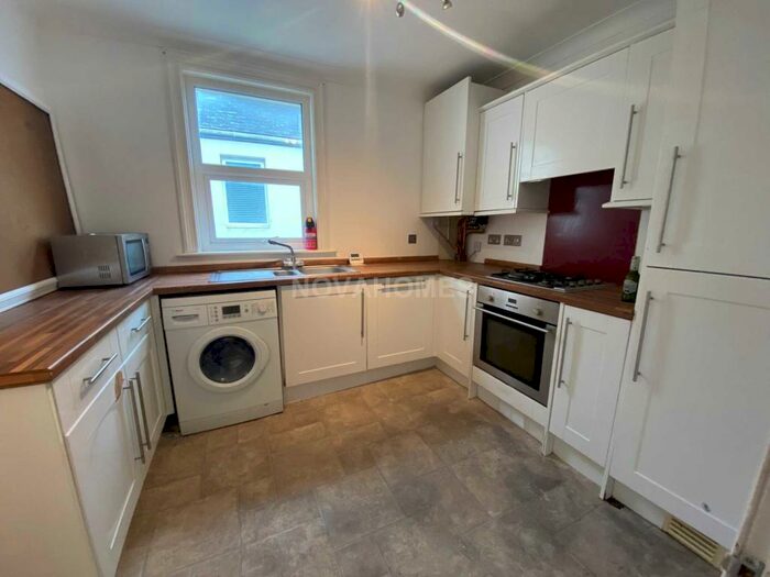 2 Bedroom Flat To Rent In Salisbury Road, St Judes, PL4
