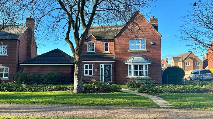4 Bedroom Detached House For Sale In Marconi Close, Copsewood Estate, Coventry, CV3