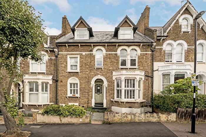 4 Bedroom Maisonette To Rent In Ermine Road, London, SE13