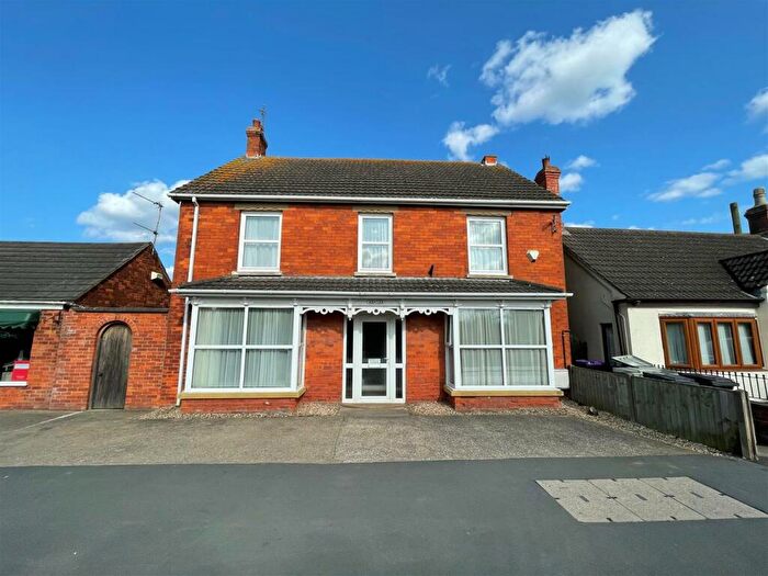 7 Bedroom Detached House For Sale In Station Road, Sutton-On-Sea, LN12