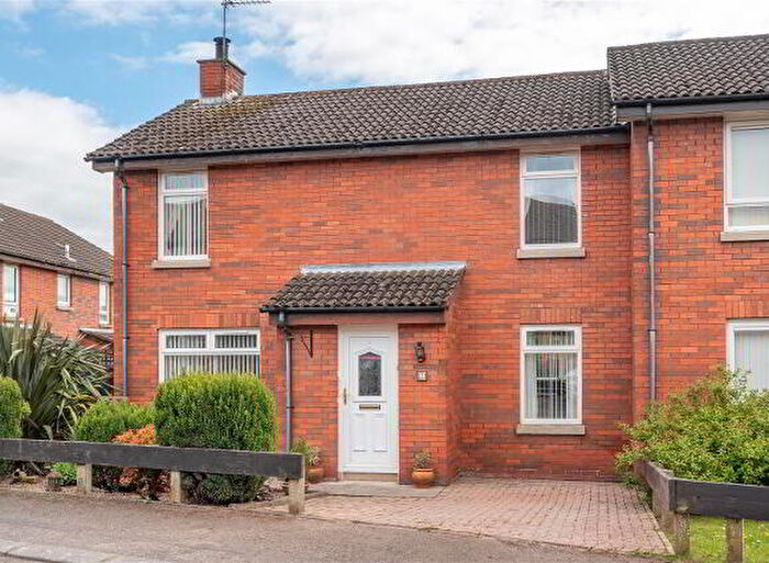 3 Bedroom Semi-Detached House For Sale In Darragh Gardens, Comber, BT23