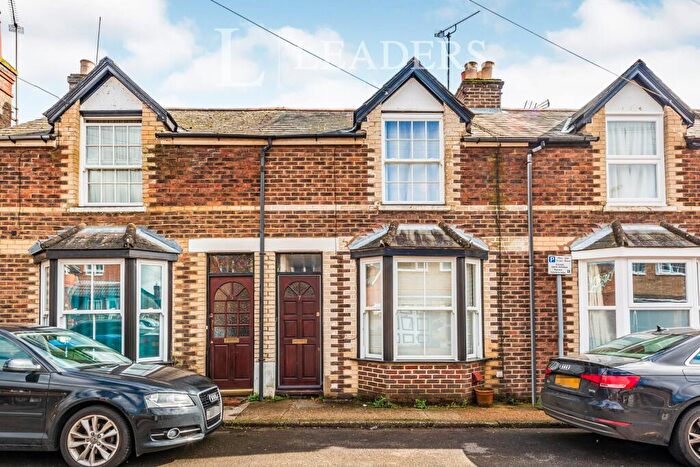 2 Bedroom Terraced House To Rent In Gorings Mead, Horsham, RH13