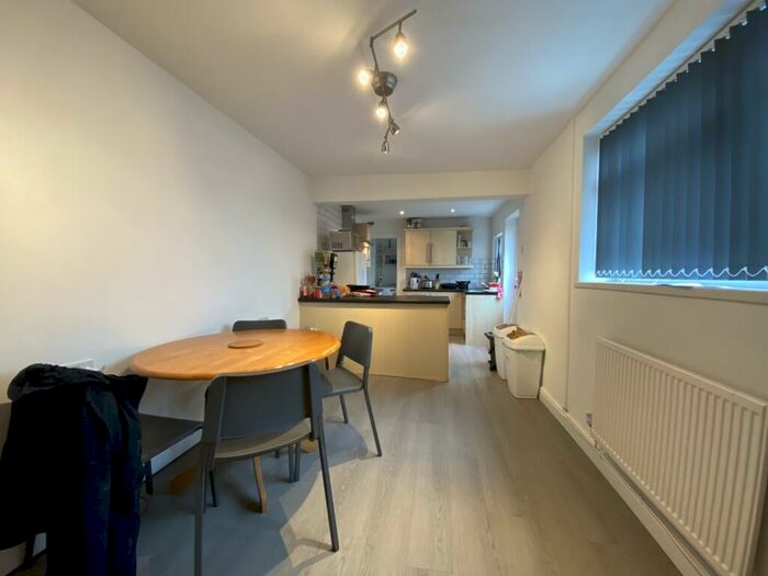 4 Bedroom Terraced House To Rent In Metal Street, Adamsdown, CF24