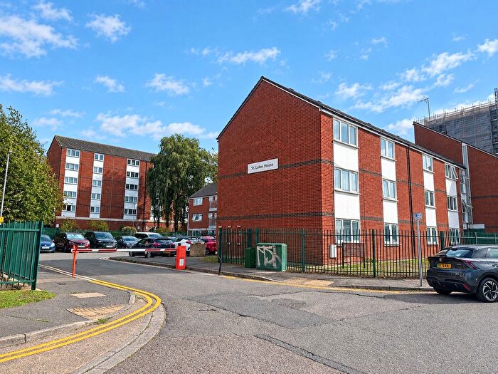 1 Bedroom Flat For Sale In Lower Harding Street, Northampton, NN1