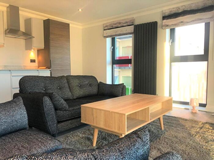 2 Bedroom Apartment To Rent In Concord House, Leylands Road, Leeds, LS2