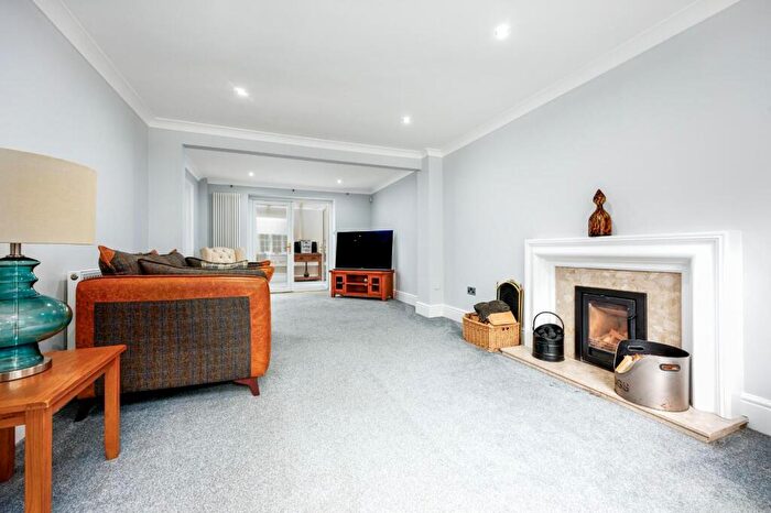 4 Bedroom Detached House For Sale In Hanchett End, Haverhill, CB9