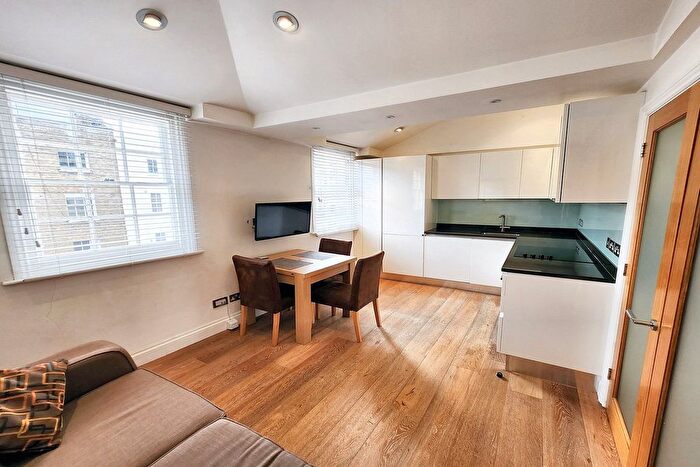 1 Bedroom Flat To Rent In York Street, Marylebone, London, W1H