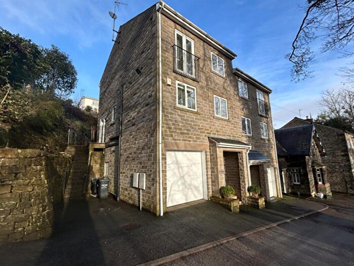 4 Bedroom House For Sale In Brockwell Lane, Sowerby Bridge, HX6