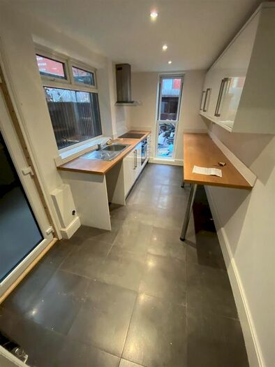 3 Bedroom Terraced House To Rent In Duke Street, Hucknall, Nottingham, NG15