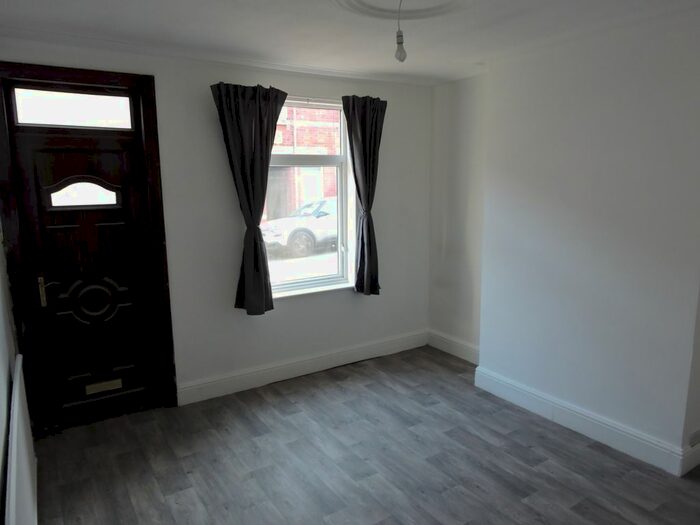 3 Bedroom Semi-Detached House To Rent In Frederick Street, Mexborough, S64