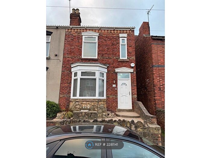 3 Bedroom Semi-Detached House To Rent In South Street, Rawmarsh, Rotherham, S62