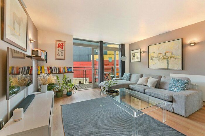 1 Bedroom Flat To Rent In West Parkside, London, SE10