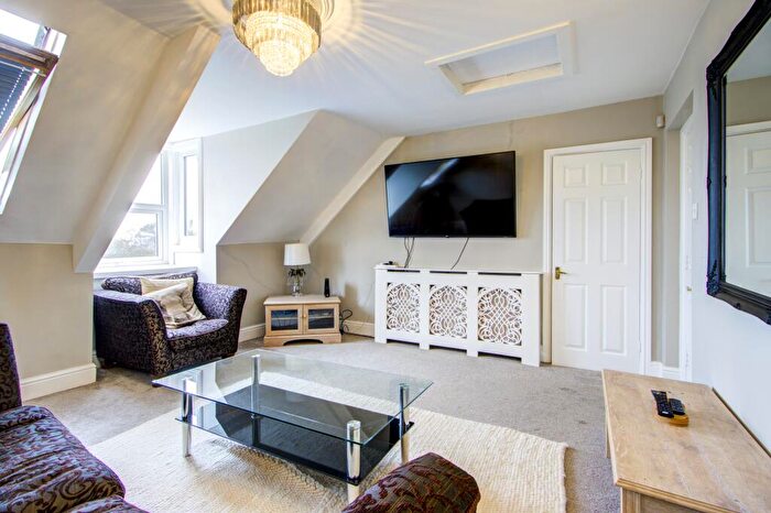 2 Bedroom Flat To Rent In Granville Road, Jesmond, NE2