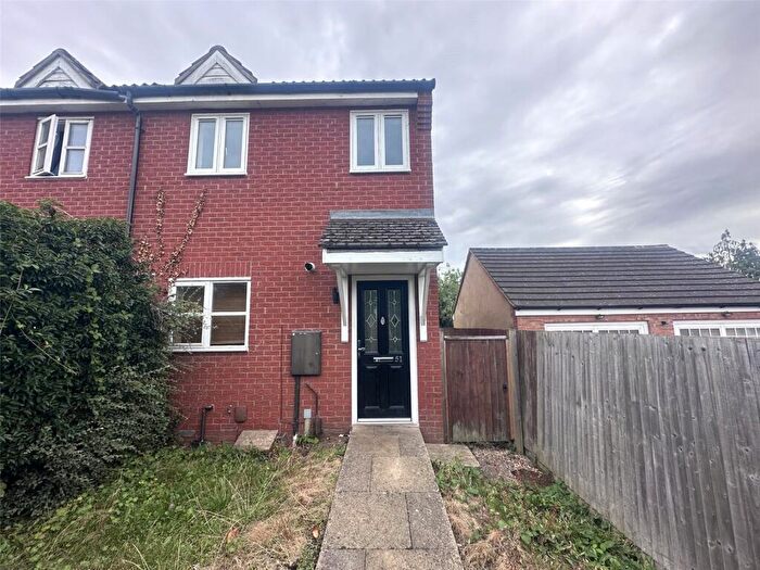 3 Bedroom Terraced House To Rent In Tavistock Street, Bletchley, Milton Keynes, MK2